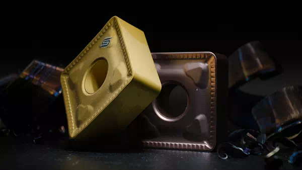 inserti per la tornitura negativi e positivi